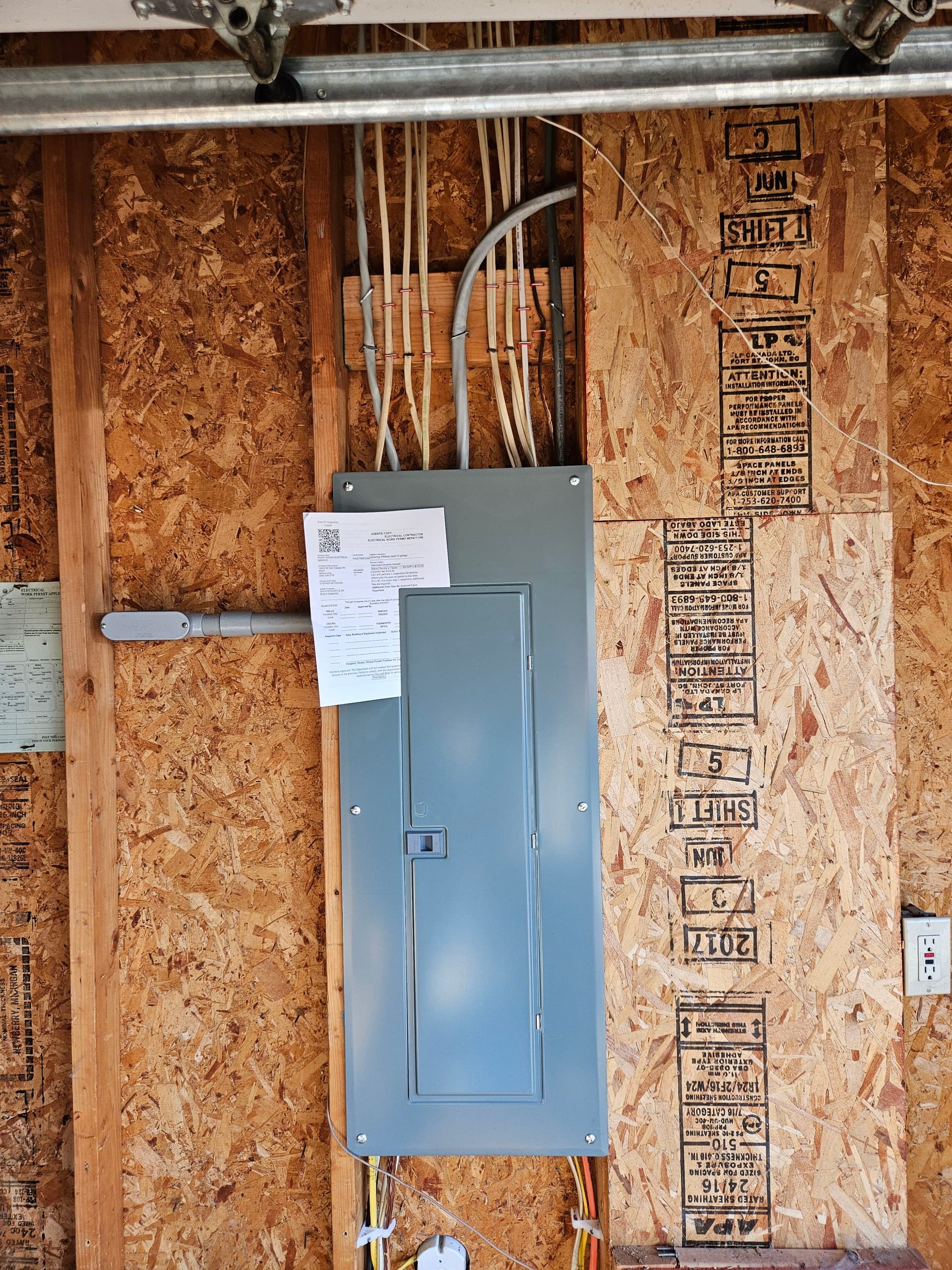 Gallery photos for 200 Amp Panel Replacement for Safer Garage Setup: Image #1